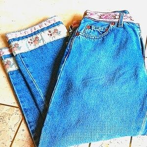 VINTAGE JEANS/women's  LONDONJEANS,sz 2,beautiful waist embroidery,NEW PAIR